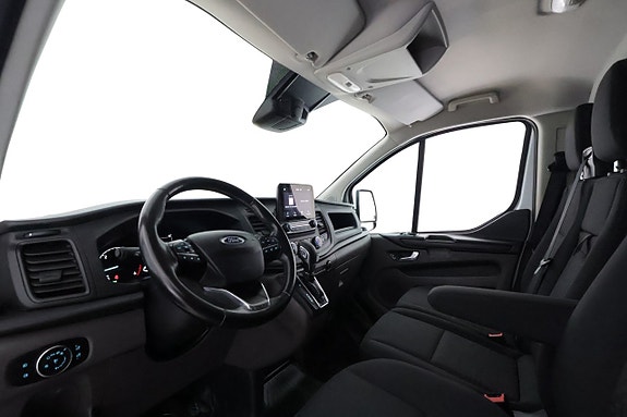 Ford Transit Custom 14 of 24