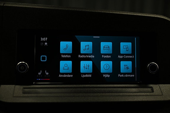 Volkswagen Caddy Maxi 26 of 30