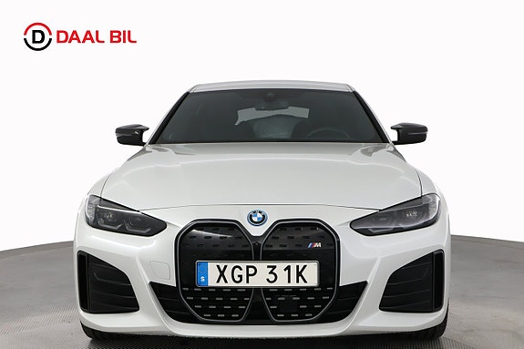 BMW i4 2 of 5