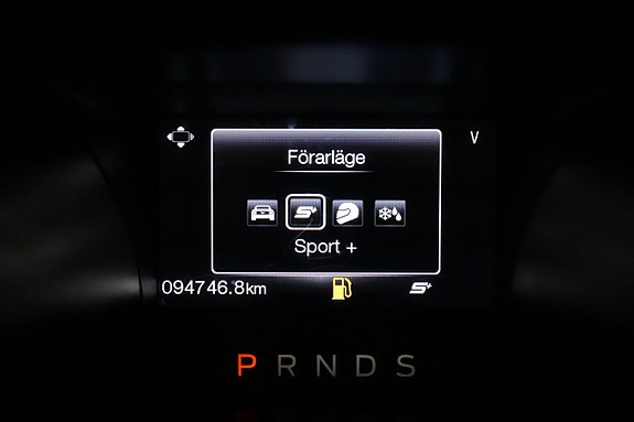 Ford Mustang 18 of 27