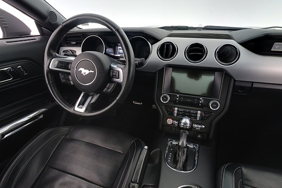 Ford Mustang 14 of 27
