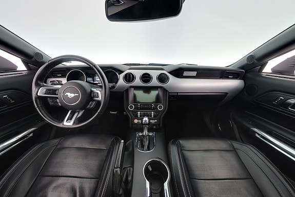 Ford Mustang 12 of 27