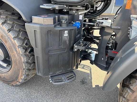 New Holland W 100 17 of 19