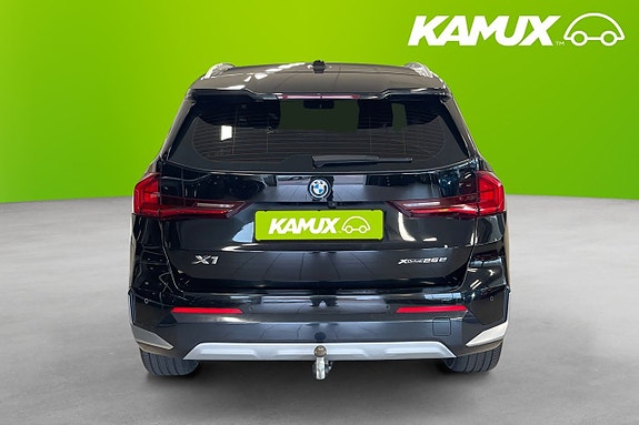 BMW X1 5 of 5