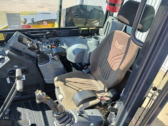 Yanmar Vio 80-1, Grävmaskin 11 of 18