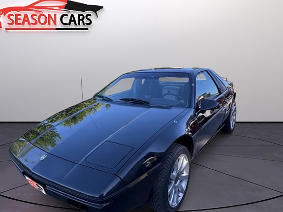 Pontiac Fiero 8 of 17