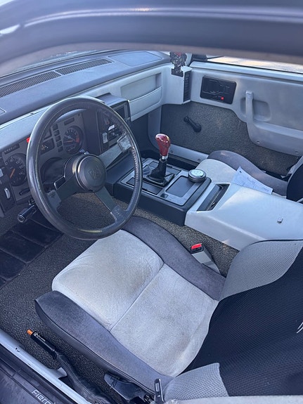 Pontiac Fiero 14 of 17