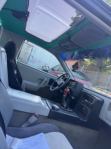 Pontiac Fiero 16 of 17