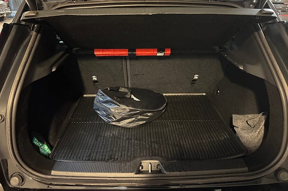 Volvo EX30 13 of 14