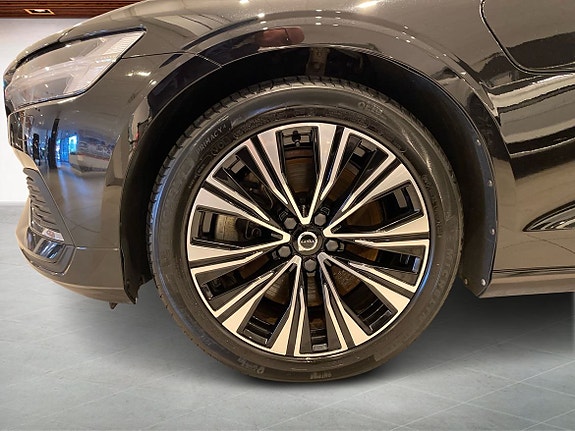 Volvo V60 9 of 14