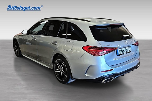 Mercedes-Benz C300 4 of 15