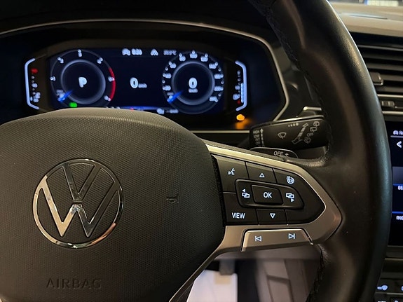 Volkswagen Tiguan 21 of 26