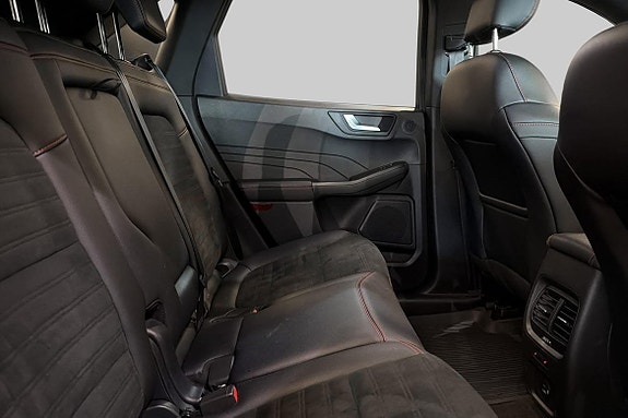Ford Kuga 5 of 5