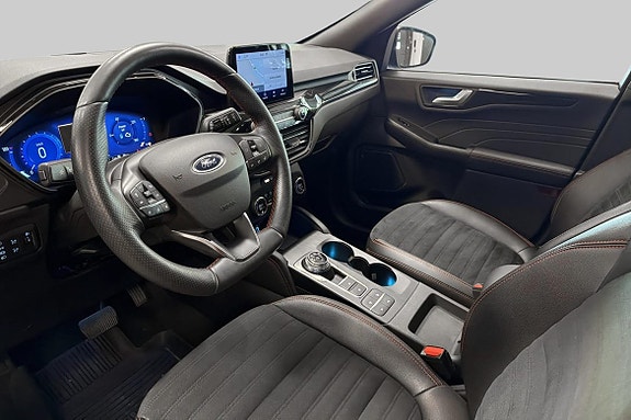 Ford Kuga 8 of 19