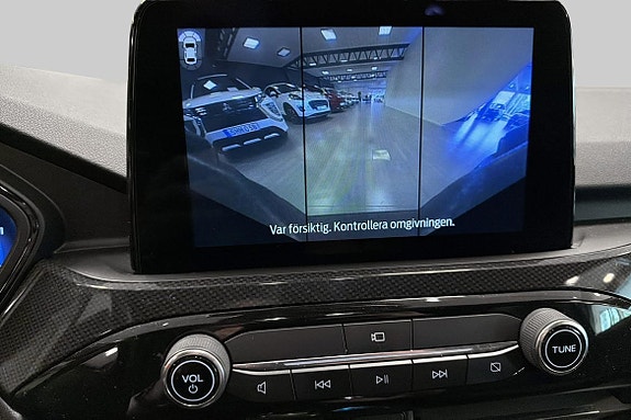 Ford Kuga 13 of 19