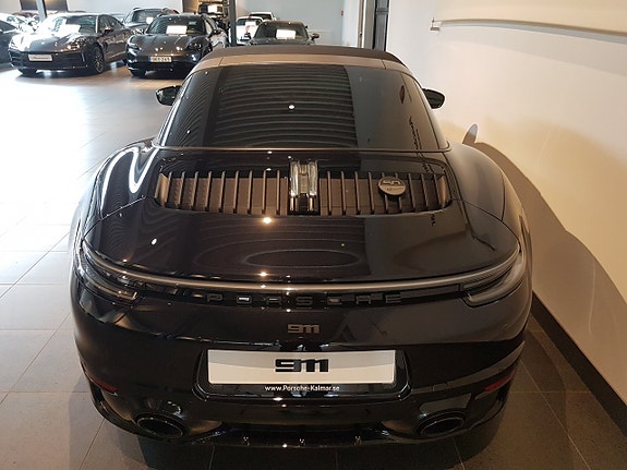 Porsche 911 Targa 4 GTS 16 of 16