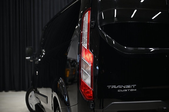 Ford Transit Custom 10 of 27