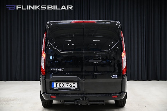 Ford Transit Custom 9 of 27
