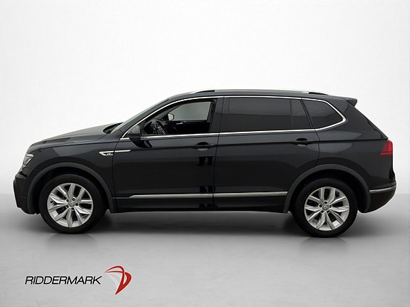 Volkswagen Tiguan Allspace 4 of 5