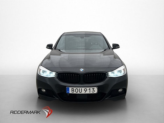 BMW 335d 2 of 5