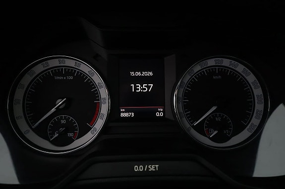 Skoda Octavia 11 of 16