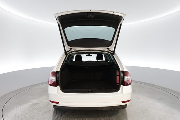 Skoda Octavia 15 of 16