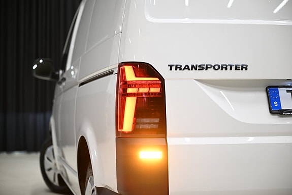 Volkswagen Transporter 21 of 30