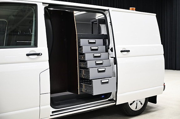 Volkswagen Transporter 5 of 30
