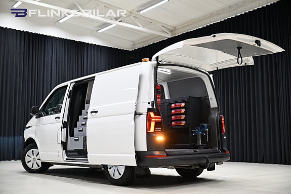 Volkswagen Transporter 5 of 5