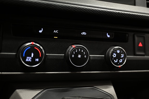 Volkswagen Transporter 30 of 30