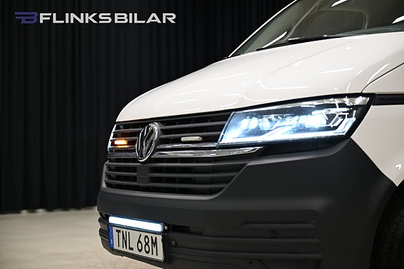 Volkswagen Transporter 2 of 5