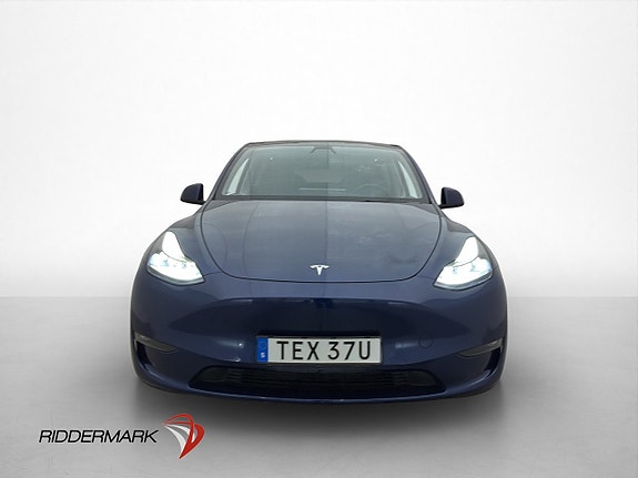 Tesla Model Y 3 of 30