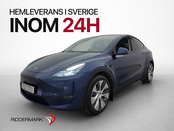 Tesla Model Y 4 of 30