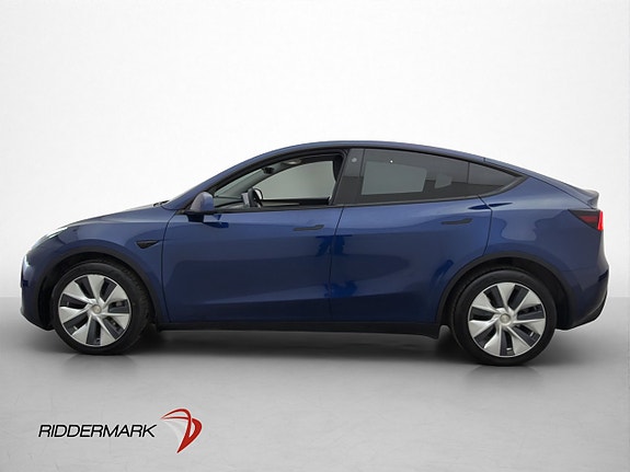 Tesla Model Y 5 of 30