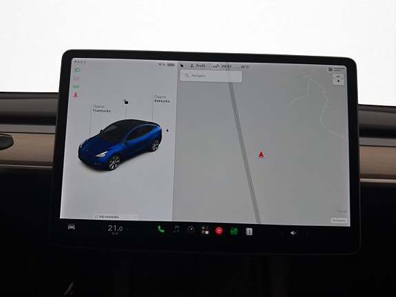 Tesla Model Y 15 of 30