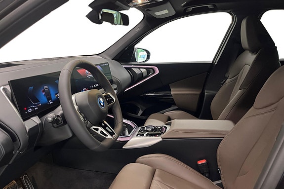 BMW X3 12 of 18