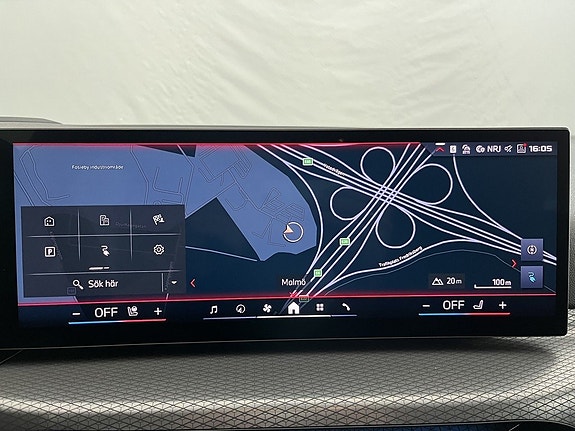 BMW i4 11 of 15