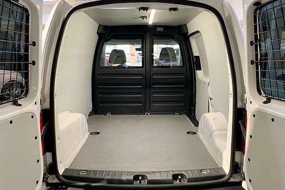 Volkswagen Caddy 8 of 11