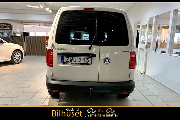 Volkswagen Caddy 4 of 5
