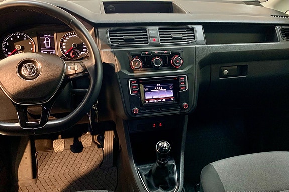 Volkswagen Caddy 9 of 11