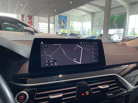 BMW 520d 14 of 18