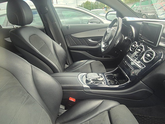 Mercedes-Benz GLC250 d 5 of 5