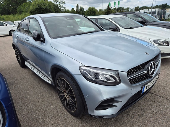 Mercedes-Benz GLC250 d 2 of 5