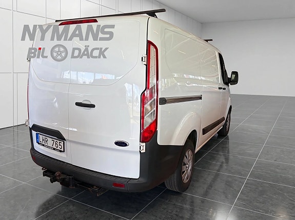 Ford Transit Custom 4 of 5