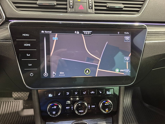 Skoda Superb 7 of 12