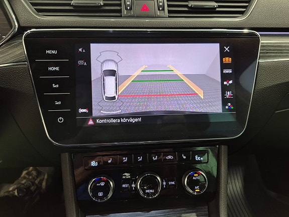 Skoda Superb 8 of 12