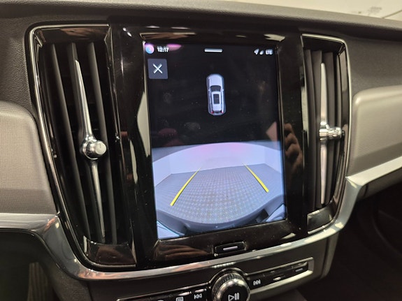 Volvo V90 8 of 11