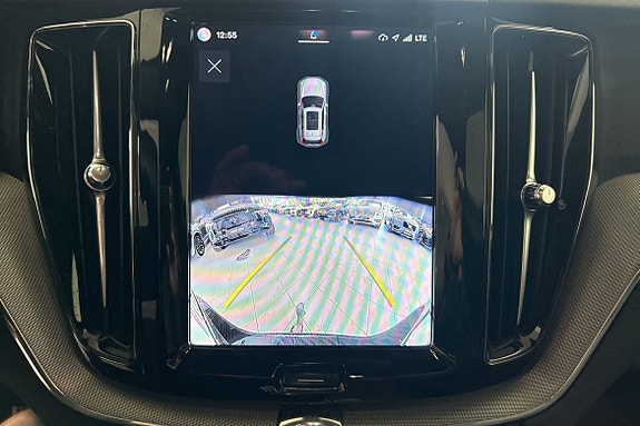 Volvo XC60 21 of 30