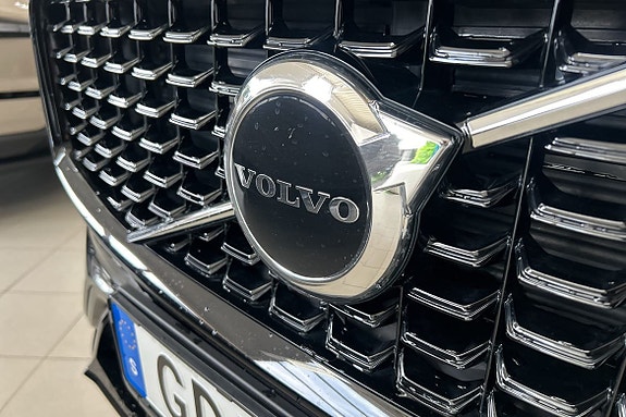 Volvo XC60 26 of 30