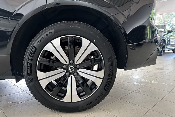 Volvo XC60 17 of 30